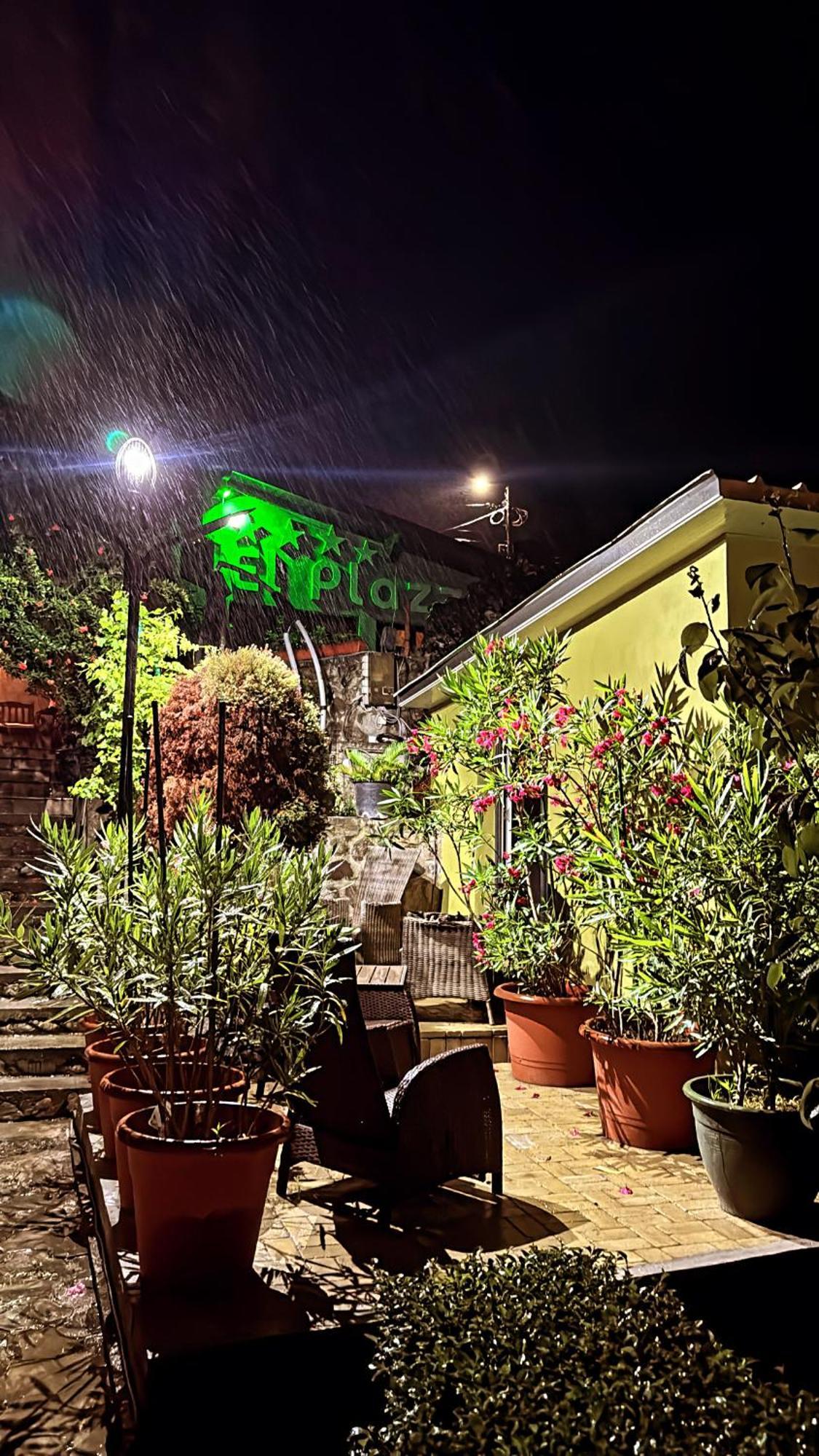 Pensiunea El Plazza Băile Herculane Εξωτερικό φωτογραφία